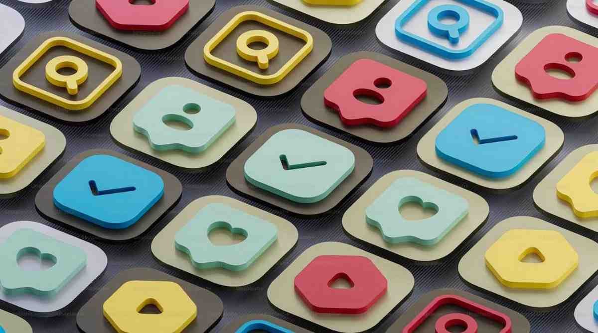 Branding on Social Media by digiXpro